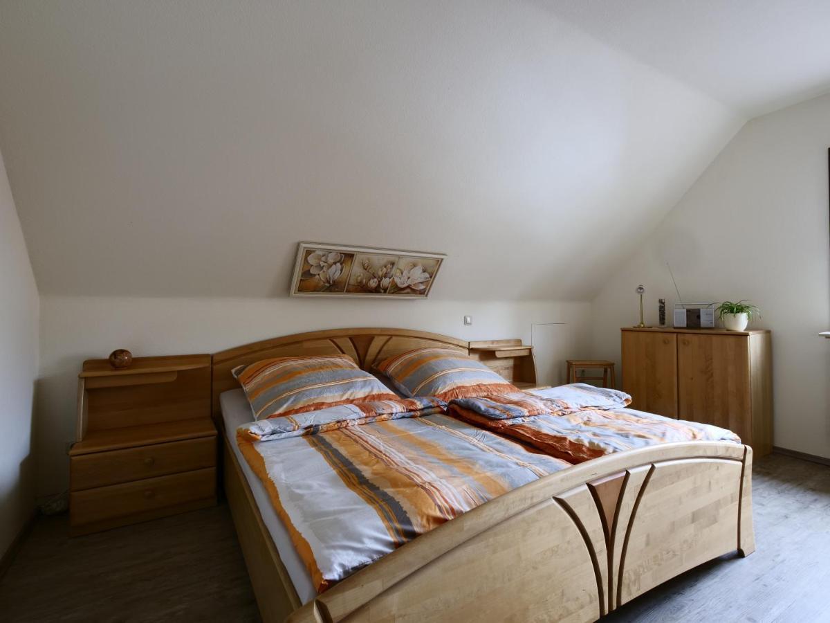 Helle Moderne 52 Qm Wohnung Mit Balkon ケムニッツ エクステリア 写真